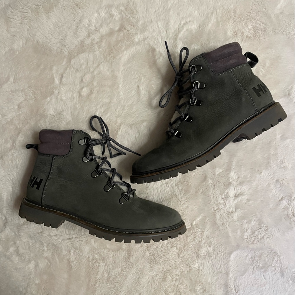 Helly Hansen leather alpine style boots